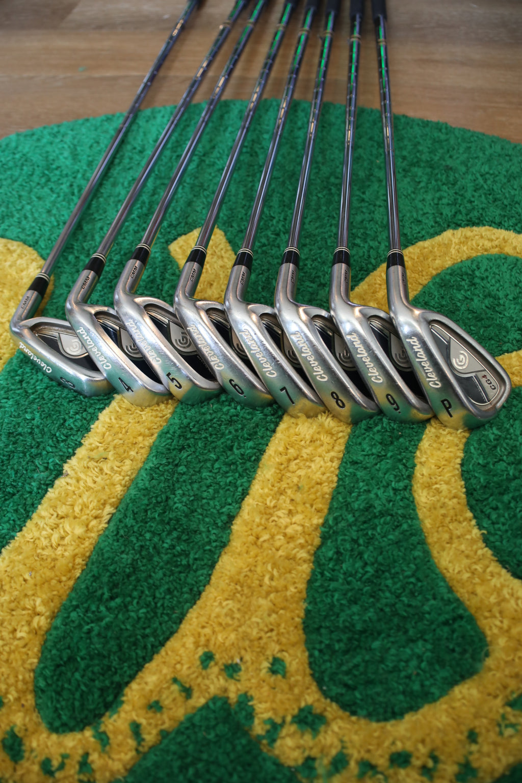 Cleveland - CG4 P-3 Irons - Iron Set