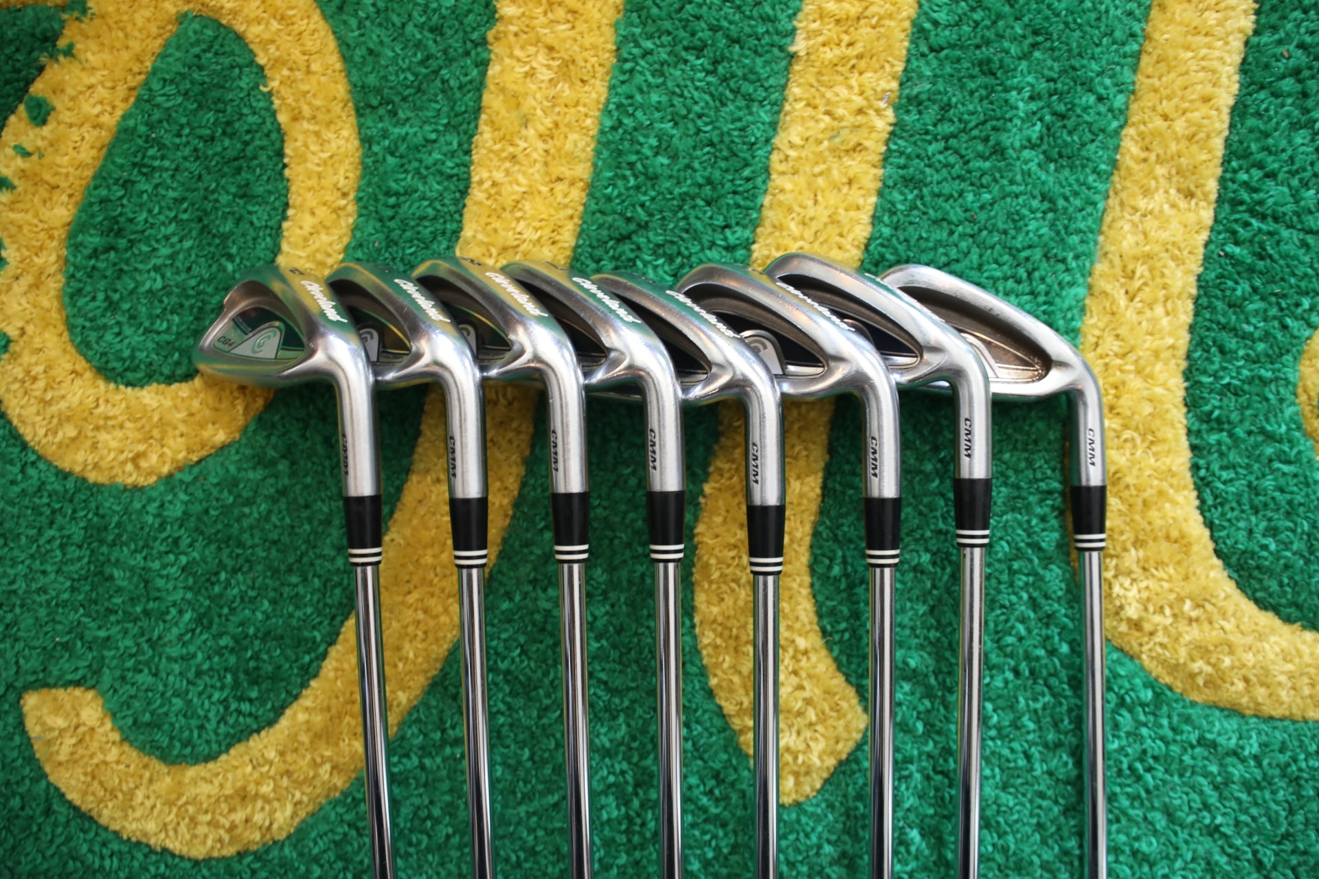 Cleveland - CG4 P-3 Irons - Iron Set