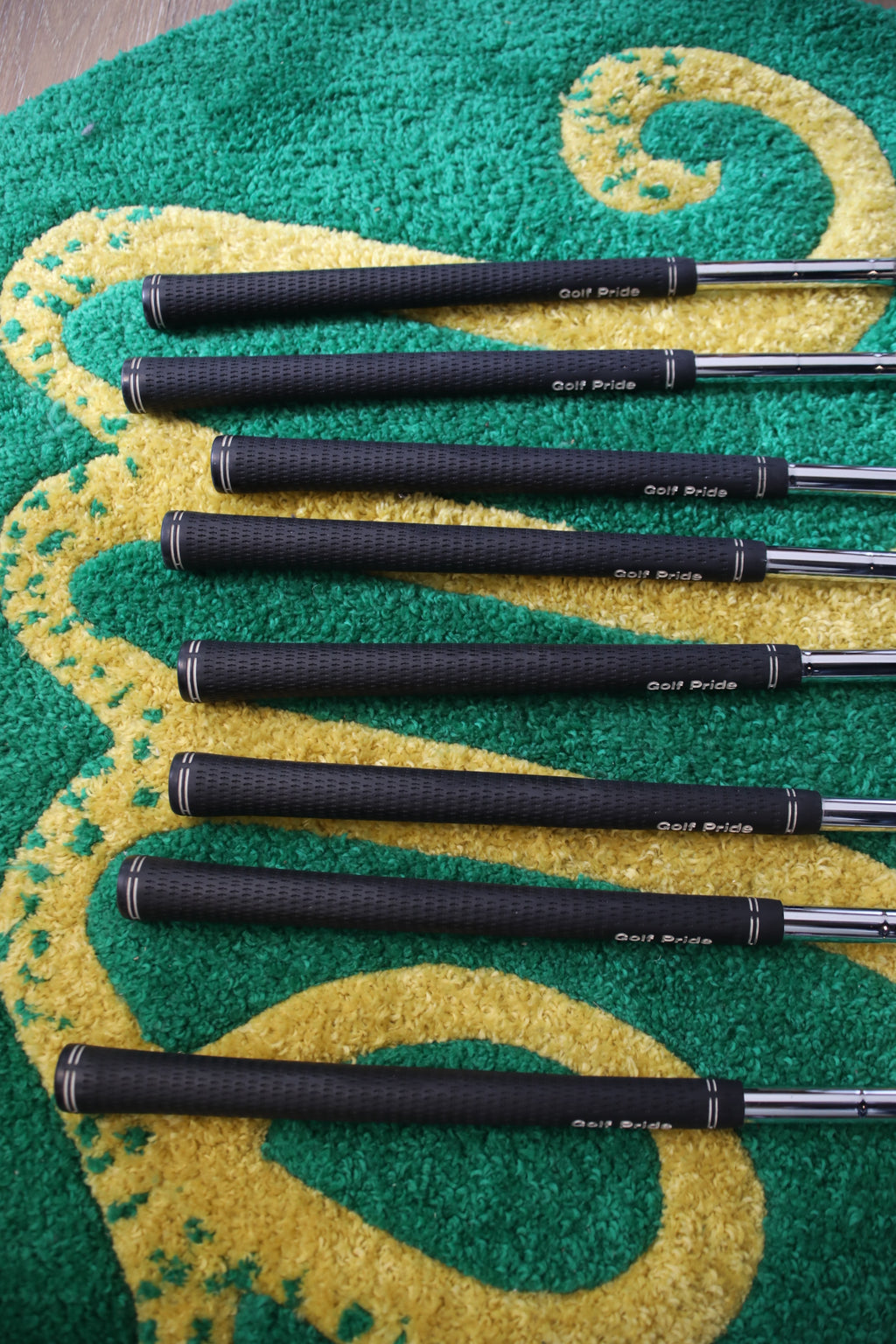 Cleveland - CG4 P-3 Irons - Iron Set